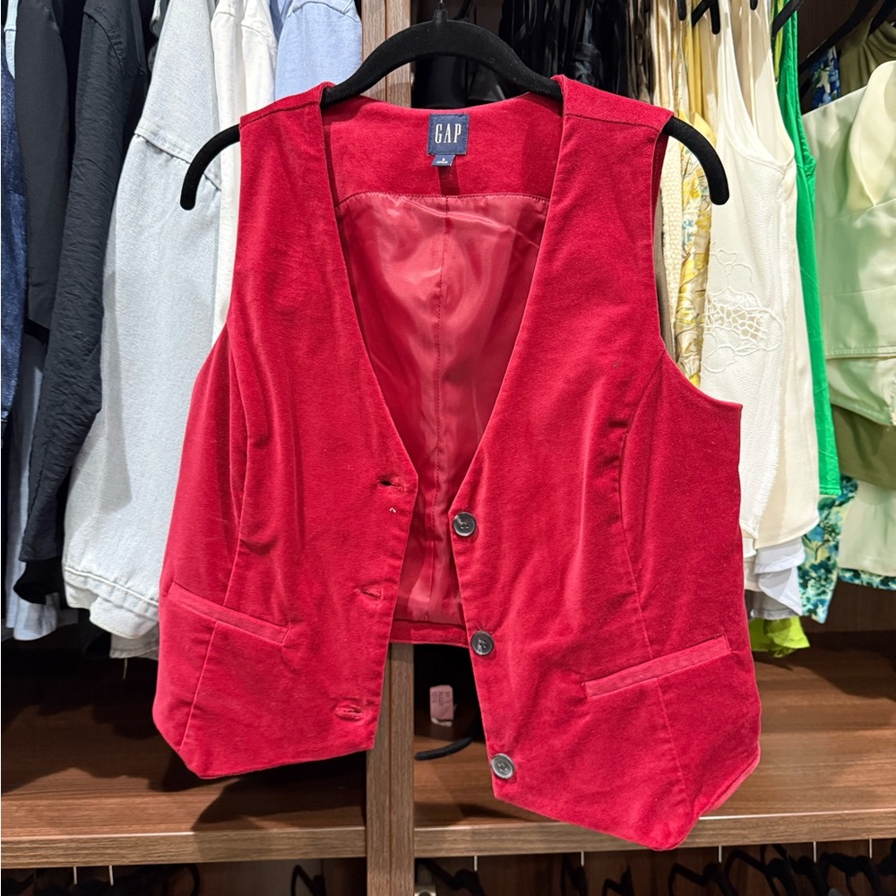 GAP Scarlet Red Vest